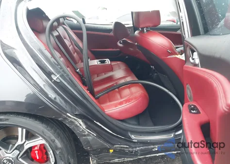 2021 Kia Stinger Gt2 z USA, uszkodzony, nr VIN KNAE55LC4M6089209